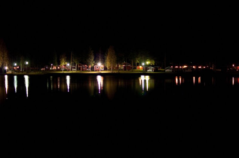 Kattisavan_2010_by-night.jpg